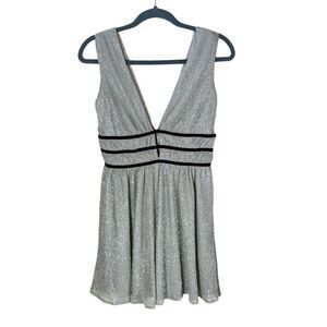 Lulu’s Smokeshow Silver Metallic Mini Dress Micro Pleated Grecian Plunging Party